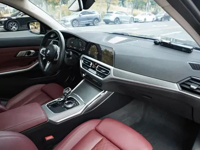 BMW 3 Series — Фото автомобиля 7