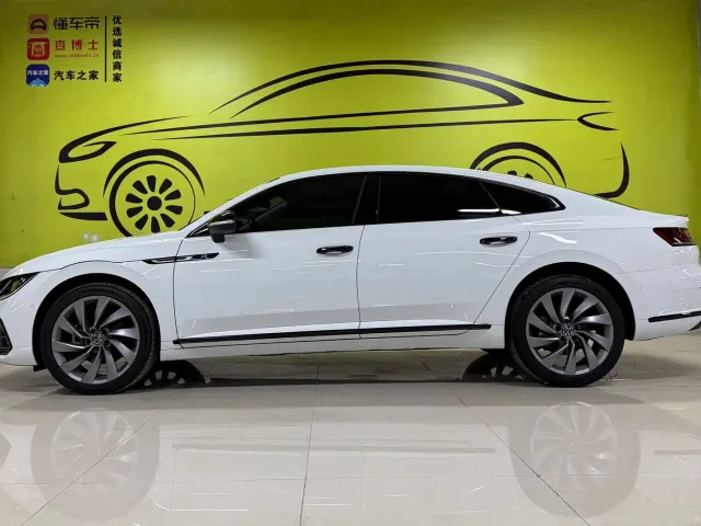 Volkswagen CC — Фото автомобиля 4