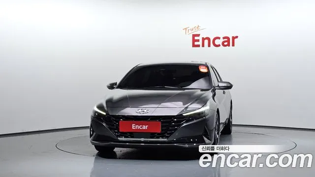 Hyundai Avante CN7 — Фото автомобиля 3