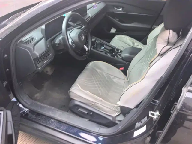 Honda Accord — Фото автомобиля 9