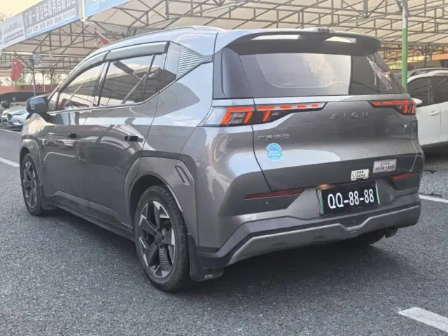 GAC Aion Y — Фото автомобиля 5