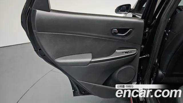 Hyundai Kona Kona (New) — Фото автомобиля 14