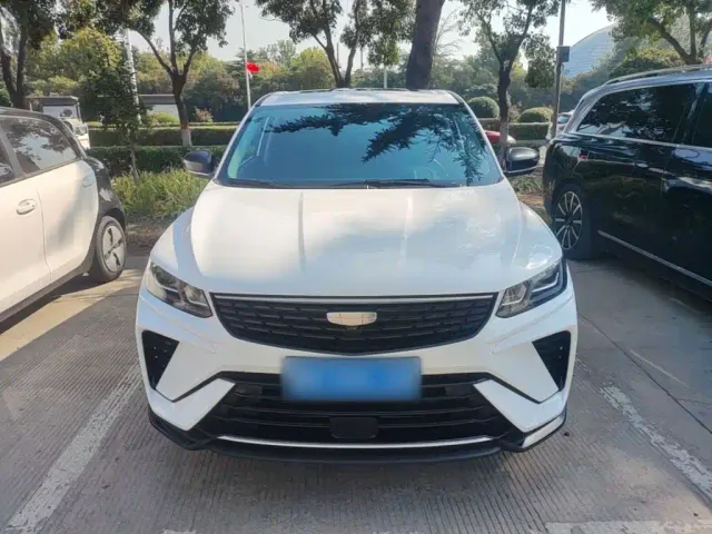 Geely Binyue — Фото автомобиля 2