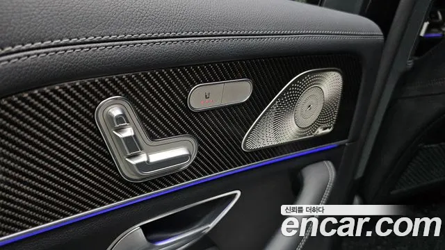 Mercedes-Benz GLE-Class — Фото автомобиля 23