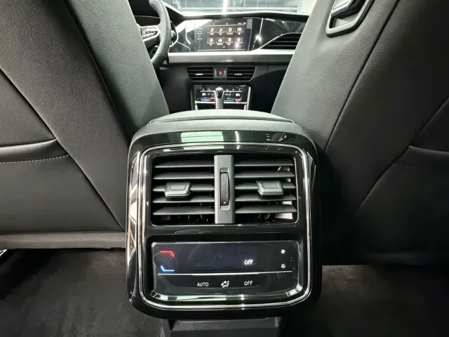 Volkswagen Passat — Фото автомобиля 18