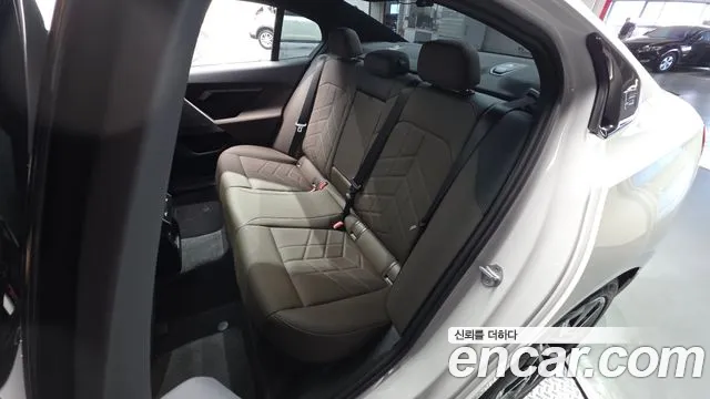 BMW 5 Series G60 — Фото автомобиля 26