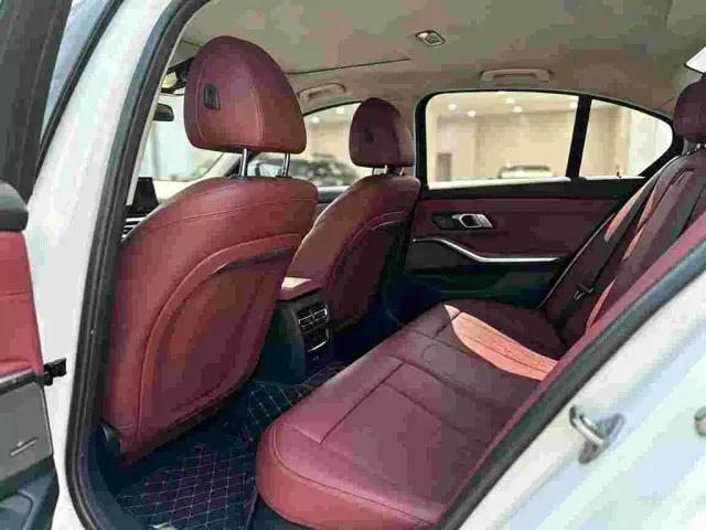 BMW 3 Series — Фото автомобиля 6