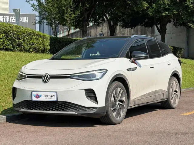 Фотография автомобиля — Volkswagen ID.4 Crozz