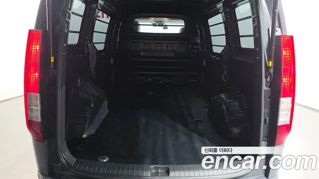 Hyundai Staria Staria Карго 3 места — Фото автомобиля 18