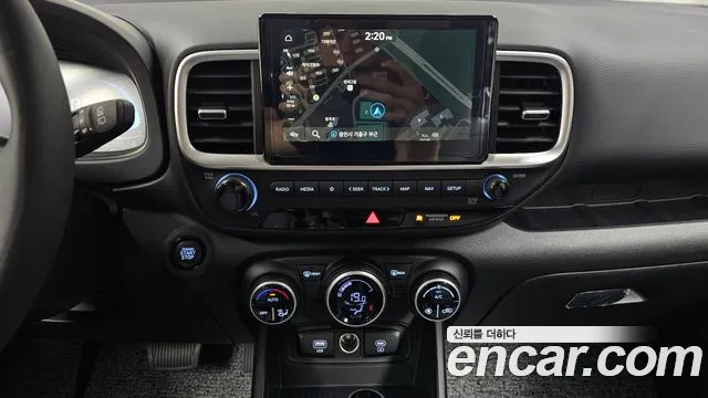 Hyundai Venue — Фото автомобиля 18