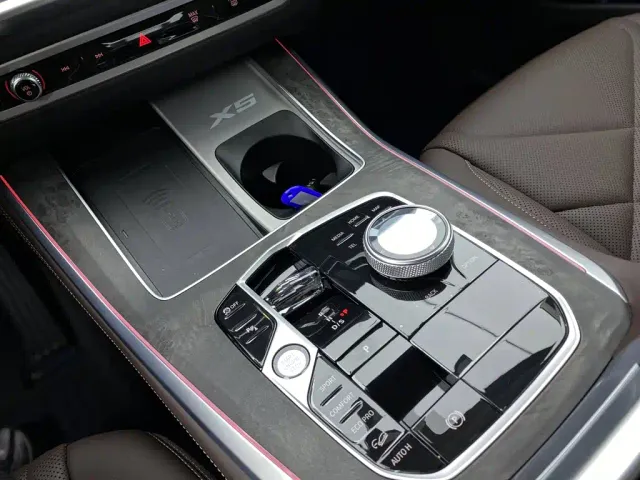 BMW X5 — Фото автомобиля 22
