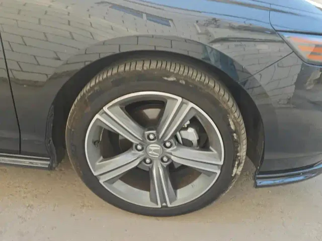 Honda Accord — Фото автомобиля 6