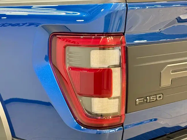 Ford F-150 Raptor — Фото автомобиля 10