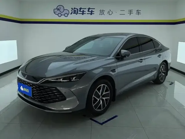 Фотография автомобиля — BYD Qin L