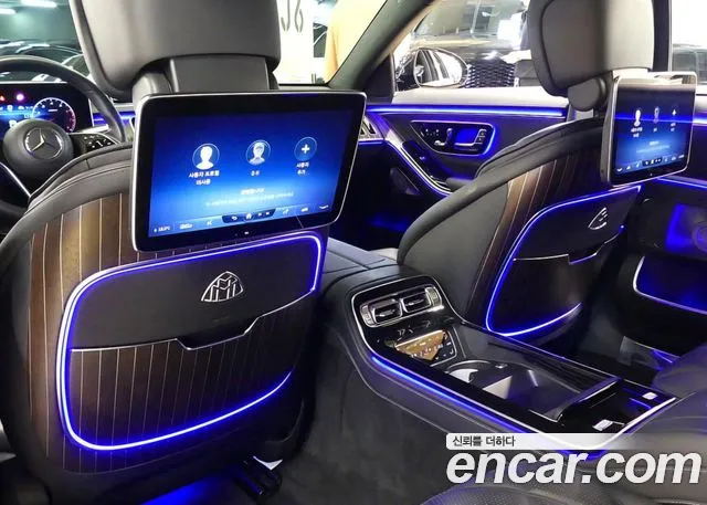 Mercedes-Benz S-Class — Фото автомобиля 12