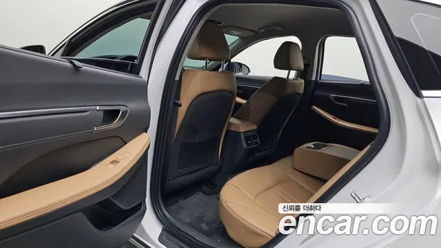 Hyundai Sonata Inspiration — Фото автомобиля 11