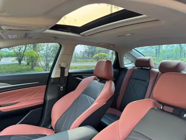 Changan Eado — Фото автомобиля 15