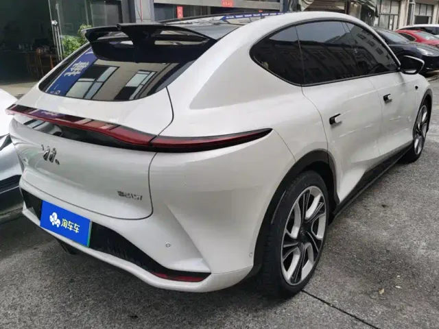 IM Motors LS7 — Фото автомобиля 3