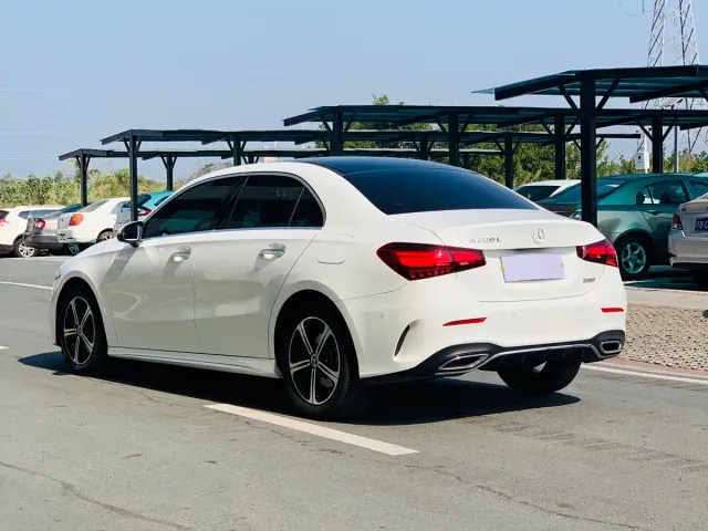 Mercedes-Benz A-Class — Фото автомобиля 5