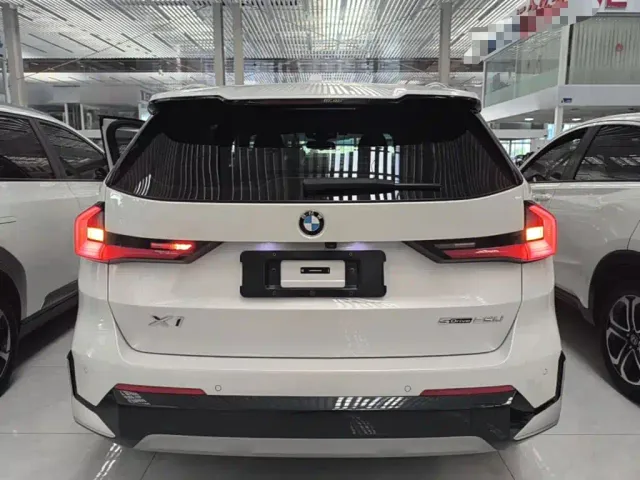 BMW X1 — Фото автомобиля 5
