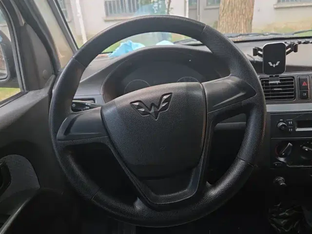 Wuling Rongguang — Фото автомобиля 15
