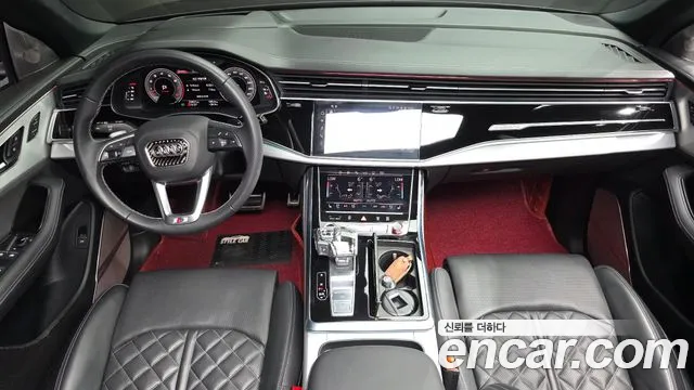 Audi Q8 55 TFSI quattro Premium — Фото автомобиля 6