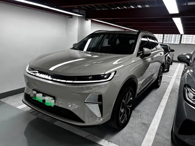 Фотография автомобиля — Haval Xiaolong MAX