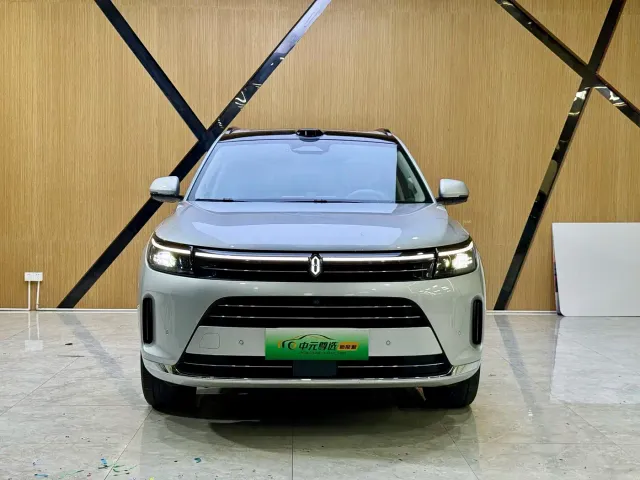 Aito M7 — Фото автомобиля 2