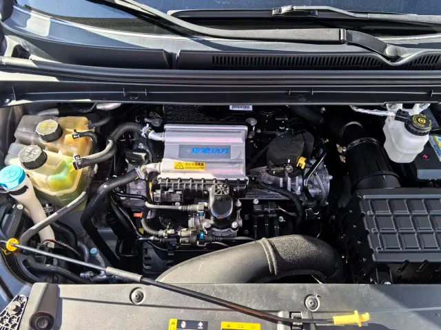 GAC Trumpchi M6 — Фото автомобиля 18