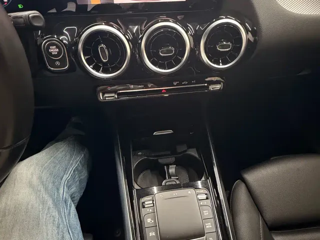 Mercedes-Benz GLA-Class — Фото автомобиля 13
