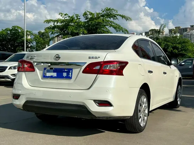 Nissan Sylphy — Фото автомобиля 9