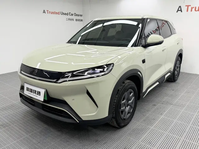 Фотография автомобиля — BYD Yuan UP