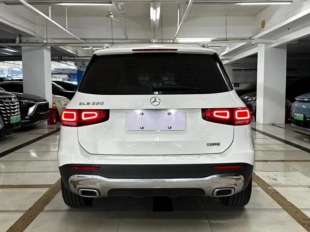 Mercedes-Benz GLB-Class — Фото автомобиля 17