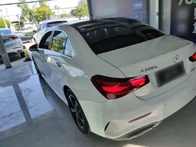 Mercedes-Benz A-Class — Фото автомобиля 4