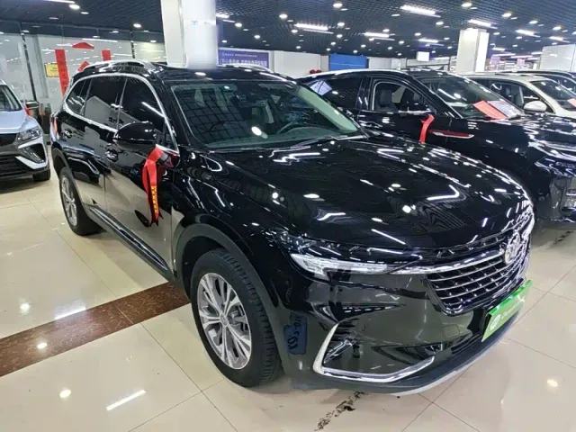 Buick Envision Plus — Фото автомобиля 3
