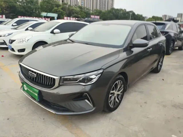 Фотография автомобиля — Geely Emgrand