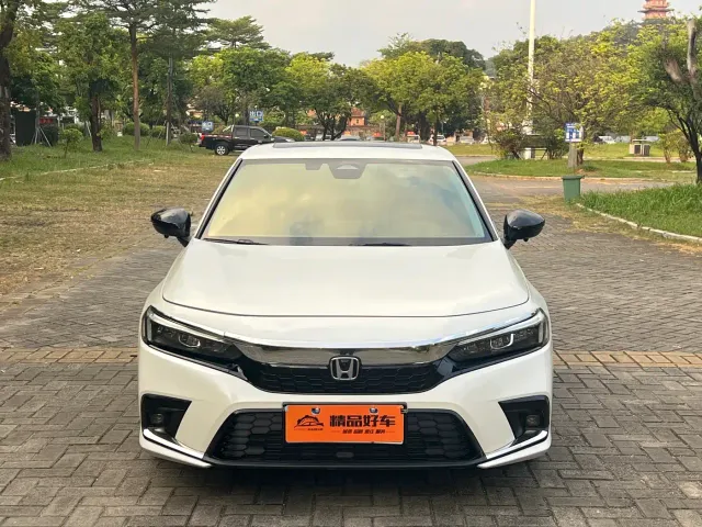 Honda Civic — Фото автомобиля 2