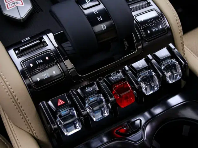 BYD FangChengBao Leopard 5 — Фото автомобиля 10