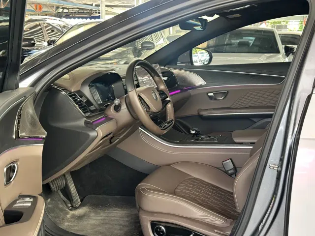 BYD Han — Фото автомобиля 6