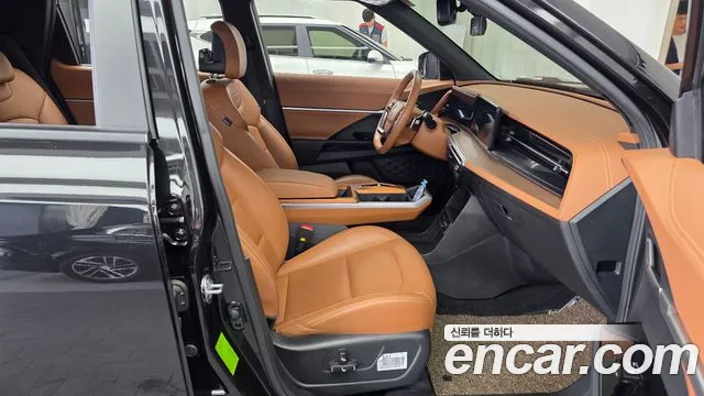 KG_Mobility_Ssangyong Torres Новый Torres Бензин 1.5 4WD — Фото автомобиля 11