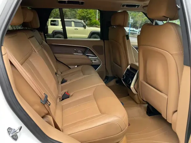 Land Rover Range Rover — Фото автомобиля 8
