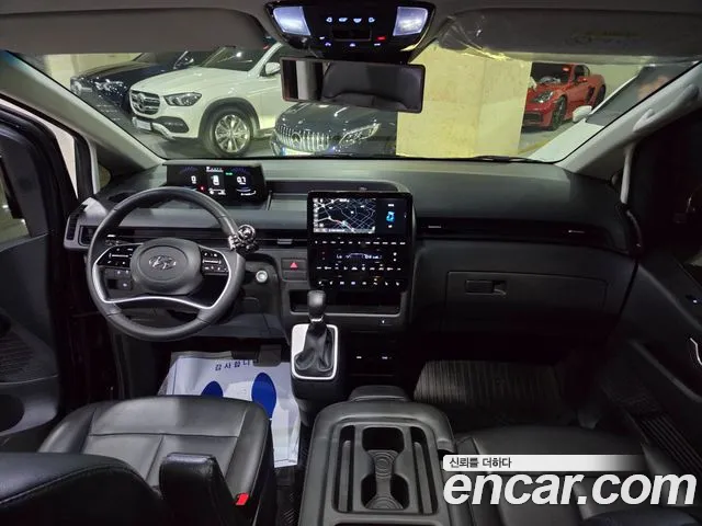 Hyundai Staria Staria L3.5 Tourer 11 мест — Фото автомобиля 9