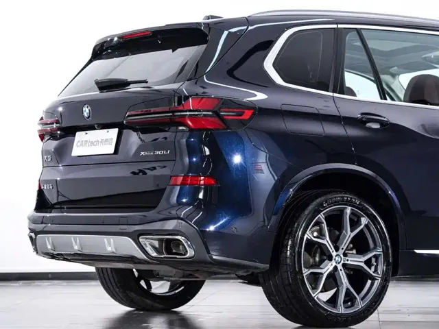 BMW X5 — Фото автомобиля 9