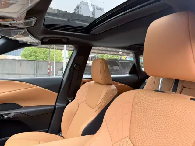 Lexus RX — Фото автомобиля 14