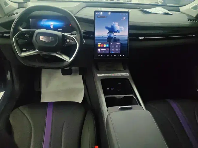 Geely Xingrui — Фото автомобиля 12