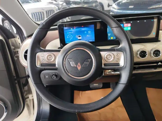 Wuling Bingo — Фото автомобиля 15