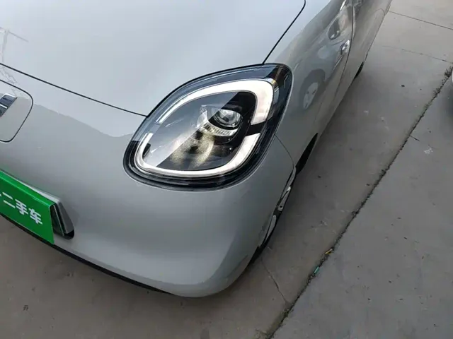 Wuling Hongguang Mini EV — Фото автомобиля 23