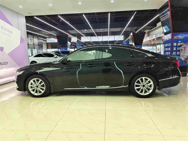 Honda Accord — Фото автомобиля 8