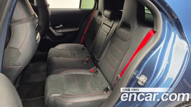 Mercedes-Benz A-Class W177 — Фото автомобиля 26