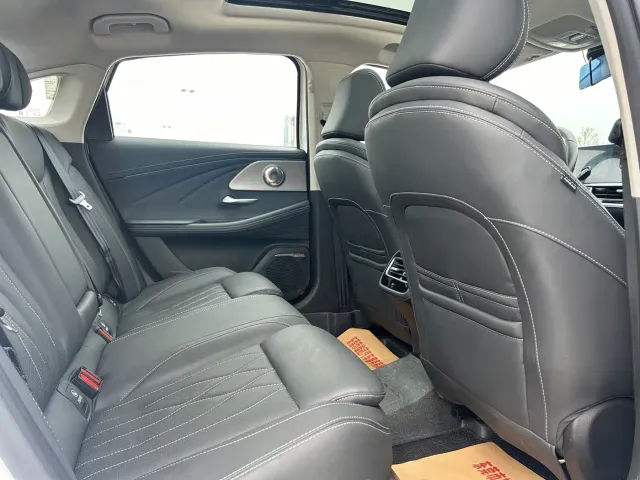 Chery Arrizo 8 — Фото автомобиля 16